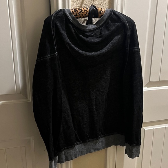 Nashville Graphic Sweatshirt Maurice’s - Picture 3 of 3